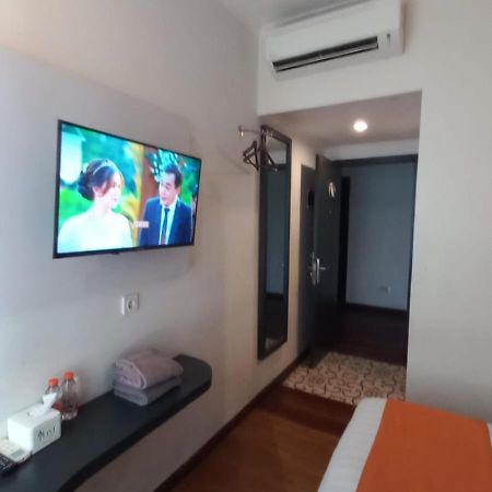 فندق Front One Boutique Tugu Muda سيمارانغ المظهر الخارجي الصورة